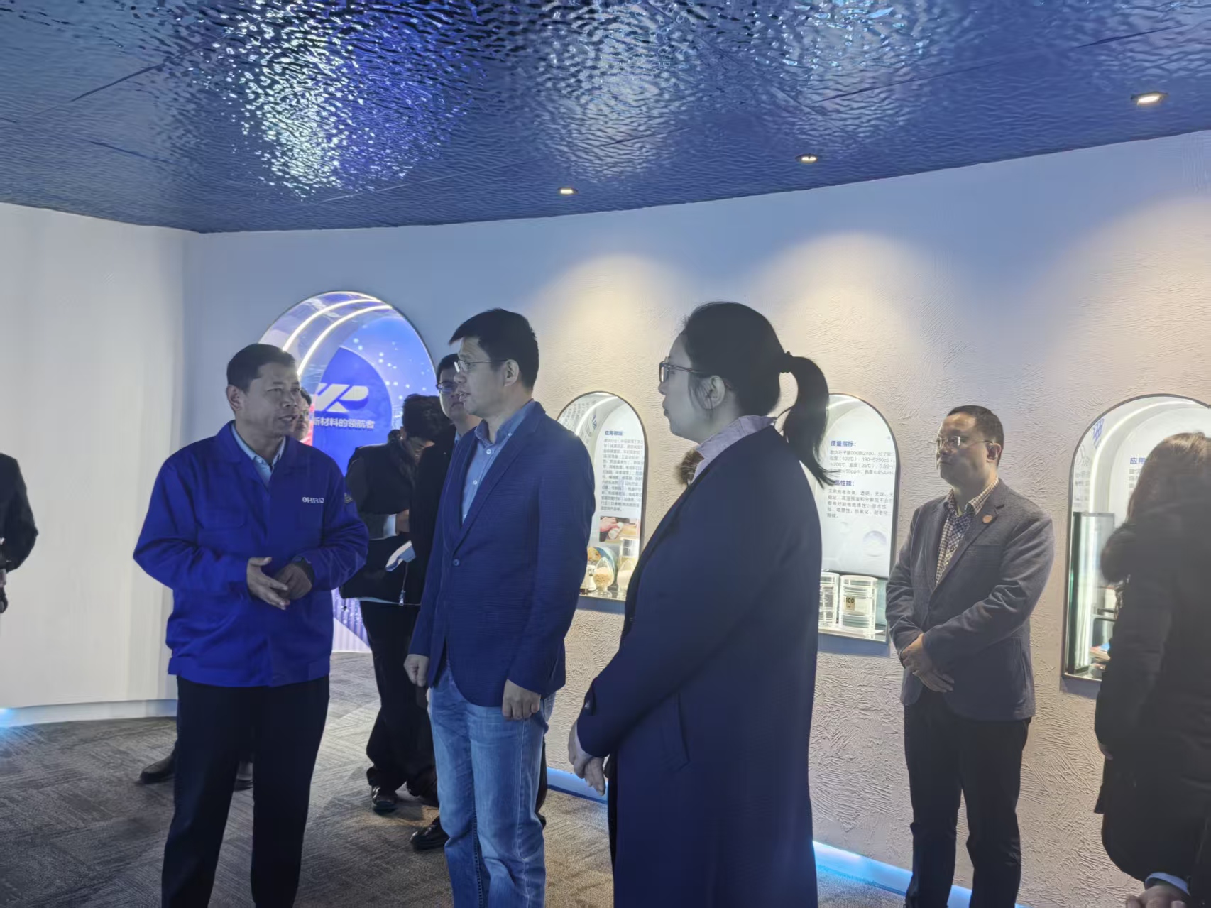 2025年11月5日市縣政協(xié)領(lǐng)導到我公司進(jìn)行社情民意信息工作調研